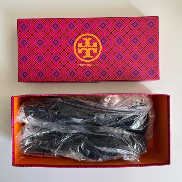 Tory Burch Black Suede Loafers Flats 8.5 - Picture 9 of 10